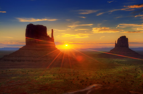 clouds sunrise utah sandstone desert monumentvalley mesa bluff navajonation utahstateroute163 vigilantphotographersunite vpu2 vpu3 vpu4 vpu5 vpu6 vpu7 vpu8 vpu9