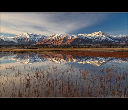 california lake mountains reflection grass landscape pond mammothlakes alkali easternsierras bentoncrossing alkalipond