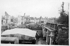 View of the Damage in Town of Belleau - 2éme bataille de la Marne (photo VestPocket Kodak Marius Vasse 1891-1987)