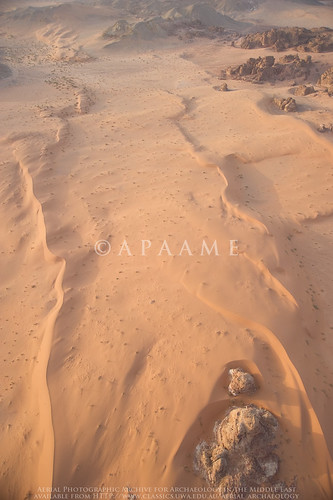 ancienthistory middleeast airphoto aerialphotography sanddunes levant neareast aerialarchaeology