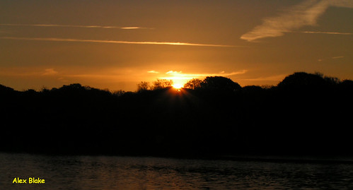 silhouette sunrise lowerlliwreservoir