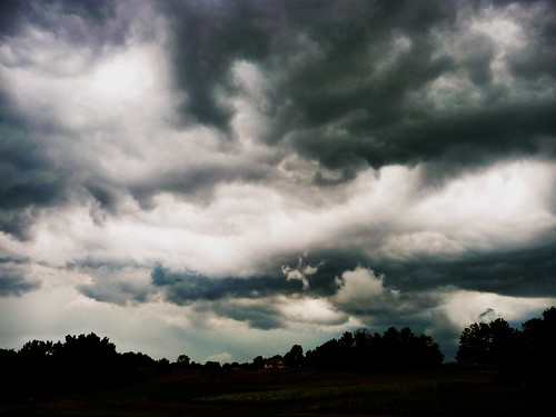 cloudscape blackclouds summerstorm lakecumberland weatherphotography monticellowaynecountykentucky