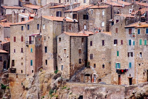 italy geotagged nikon europe southerneurope pitigliano 18200mmf3556gvr 18200vr d80 nikon18200vr