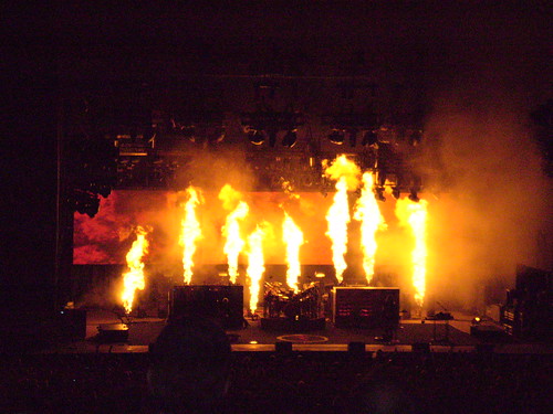 white river fire big concert tour flames rush stuff huge arrows amphitheater snakes