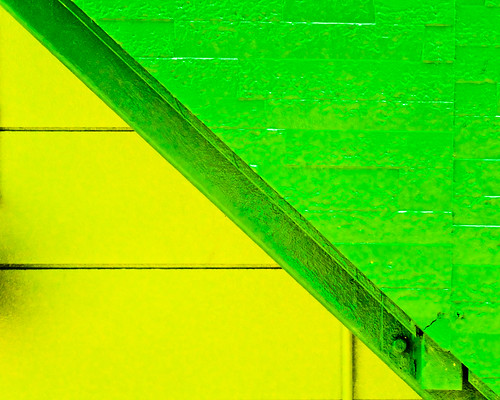 house green geometric topf25 colors lines yellow japan wall triangles stairs digital buildings geotagged nikon colorful asia tl symmetry minimal 日本 nippon d200 minimalism nikkor dslr minimalistic nihon kanto tsuchiura ibaraki 50mmf18 arakawaoki utatafeature manganite nikonstunninggallery challengeyou challengeyouwinner colorphotoaward top20green geo:lat=36033501 geo:lon=1401711 date:year=2006 date:month=september date:day=24 format:ratio=54
