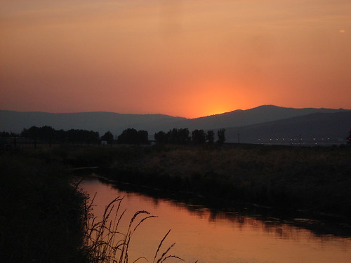 ca sunset reflection grass reeds canal ditch lassen standish susanville