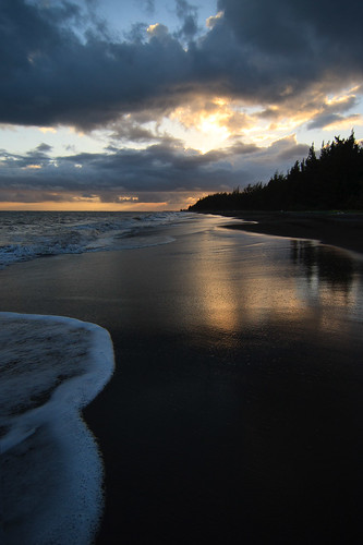 sunset black beach hawaii sand kauai waimea westside