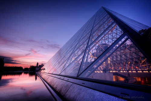 blue sunset sky black paris france reflection water glass museum architecture canon published purple pyramid louvre steel perspective fuchsia pei hdr impei canonefs1022mmf3545usm pyramidedulouvre photomatix canoneos40d