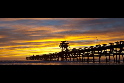 ocean california sunset sky people cloud seascape color beach water silhouette canon landscape golden pier dramatic atmosphere orangecounty sanclemente tone ef1635mmf28liiusm eos5dmarkii