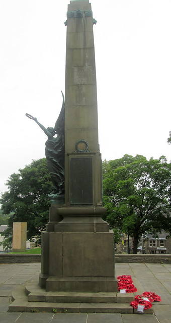 Buxton War Memorial, Side View
