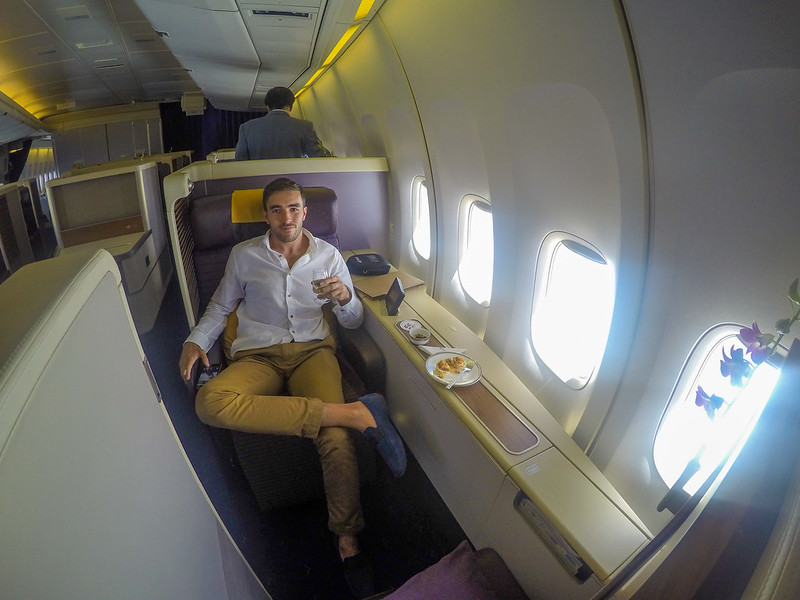 25448435730 34d2185619 c - REVIEW - Thai Airways : Royal First Class - Bangkok to London (B747 Refreshed)