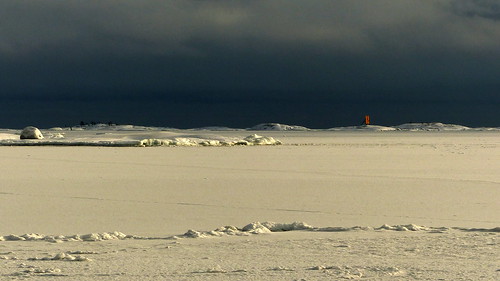 winter sea sky snow ice finland landscape geotagged island frost january balticsea fin skansen islet winterlandscape 2016 uusimaa porkala nyland kirkkonummi porkkala kyrkslätt 201601 fz200 20160123 geo:lat=5995526103 geo:lon=2439332263 skansfjärden