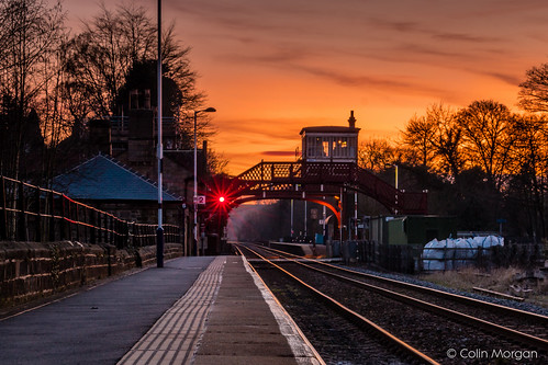 sunset night railway trains northumberland lighttrails wylam