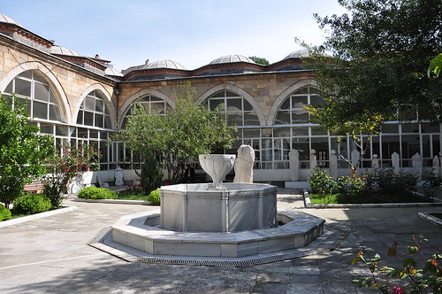 museum türkiye turquie türkei tr turchia stel müze manisa lahit büst egebölgesi imarethane manisamüzesi muradiyecamivekülliyesi