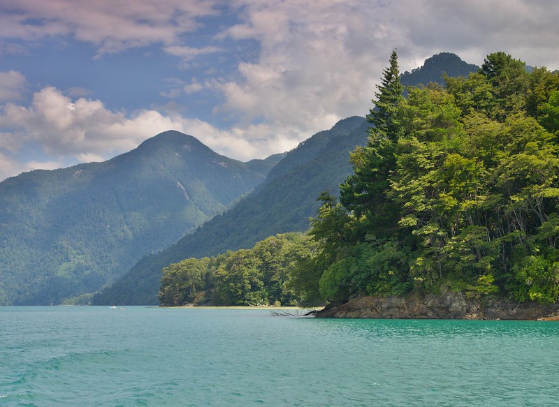 Lago de Todos los Santos, Peulla y el Volcán Osorno - Por el sur del mundo. CHILE (20)