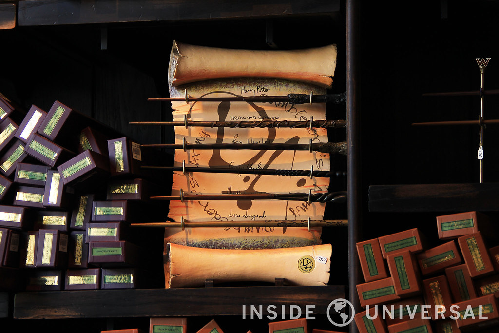 The Wizarding World of Harry Potter at Universal Studios Hollywood - Olivanders