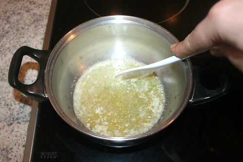 24 - Zucker karamellisieren lassen / Let sugar caramelize