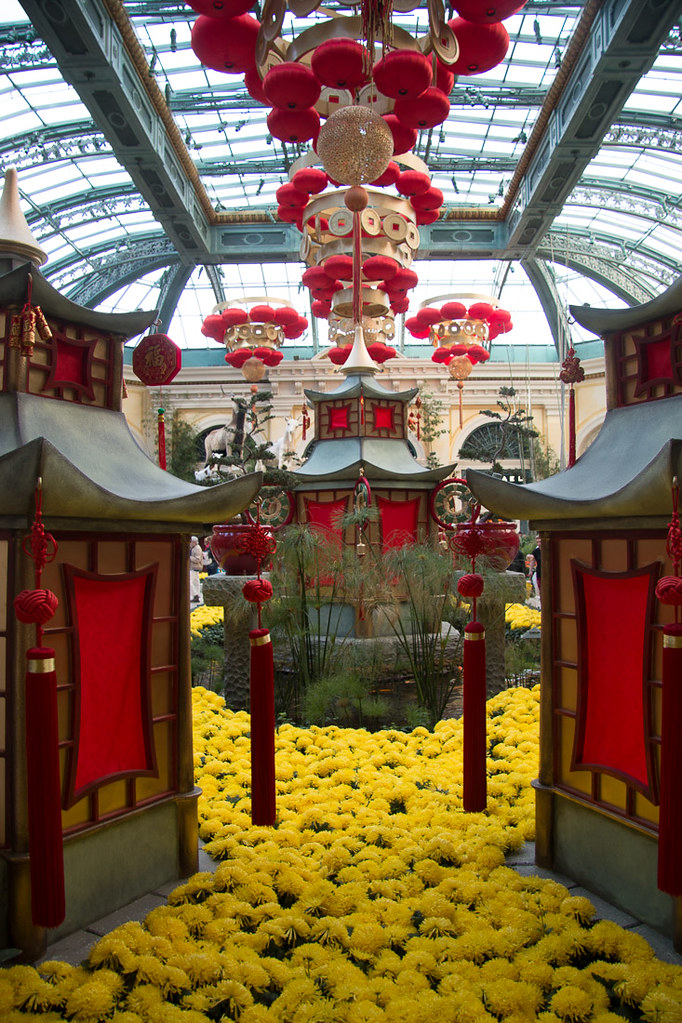 Bellagio conservatory during the day - Chinese New Year