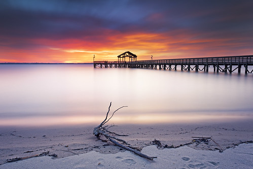 longexposure morning winter beach nature water clouds sunrise landscape dawn virginia pier sand colorful saturday peaceful structure driftwood bluehour potomacriver tranquil woodbridge waterscape