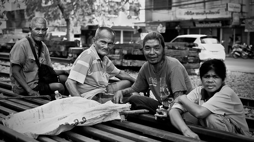 portrait people bw portraits asian thailand noir dof friendship noiretblanc thai blanc xt1 takhli