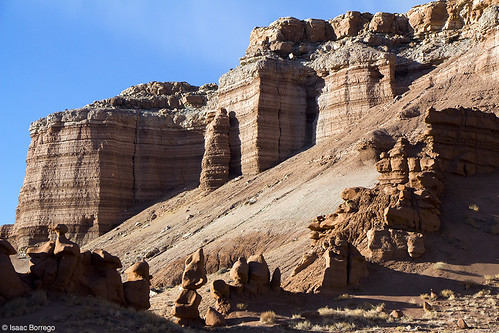 rocks walls hoodoos desert cliffs sky hanksville utah canonrebelt4i unitedstates america