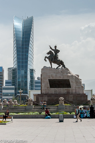 monumentssculpture mongolia locations trips occasions subjects buildings businessresearchtrips urbanscenery people ulaanbaatar mn