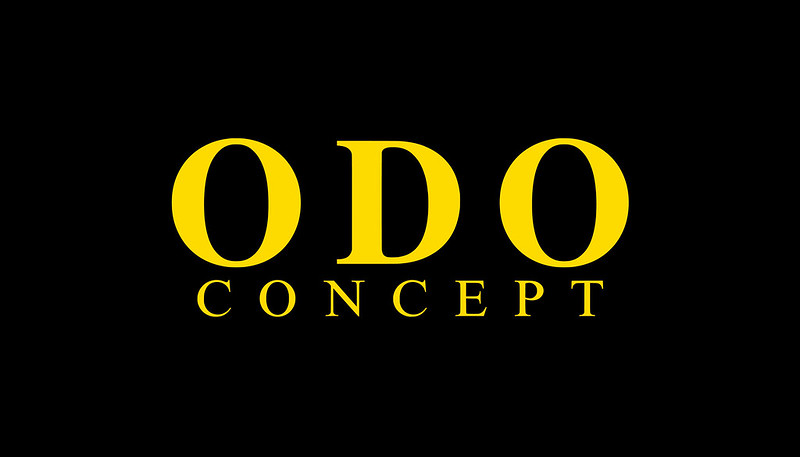 logo käyntikortti musta keltainen teksti kopio