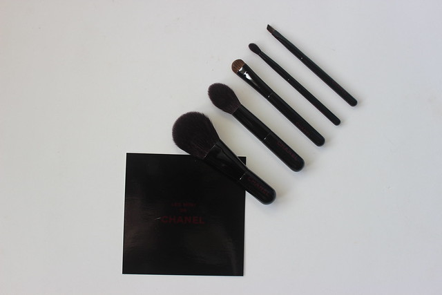 CHANEL Les Mini De Chanel Makeup Set Brushes 2015 Holiday Pouch Black