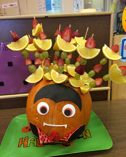 Carve Pumpkins School Halloween Party28