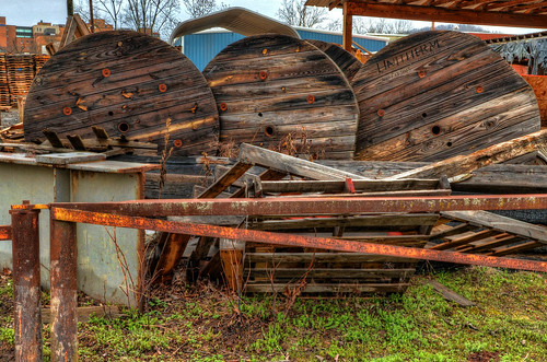 wood spools rust westvirginia rails pallets hdr hff clarksburg clarksburgwv fencefriday