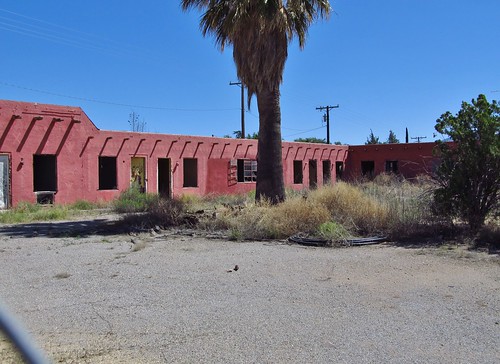 arizona building history abandoned architecture bowie motel roadtrip homeontherangemotel