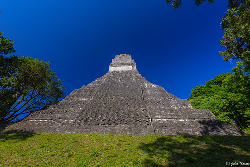 sunrise maya guatemala amanecer ruinas tikal