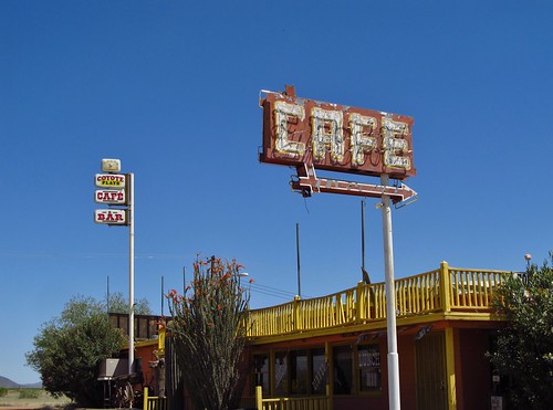 arizona sign restaurant cafe neon roadtrip neonsign us60 aguila coyoteflatscafe
