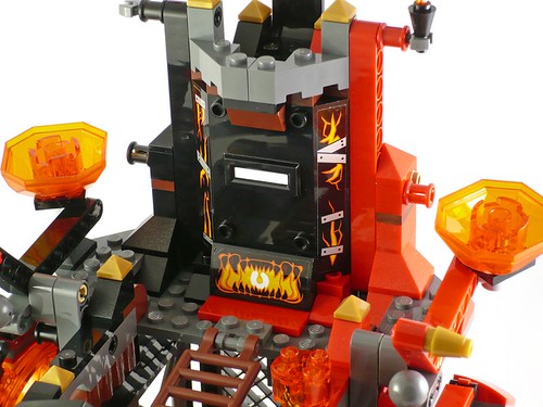 LEGO Nexo Knights 70316 Jestro's Evil Mobile 26