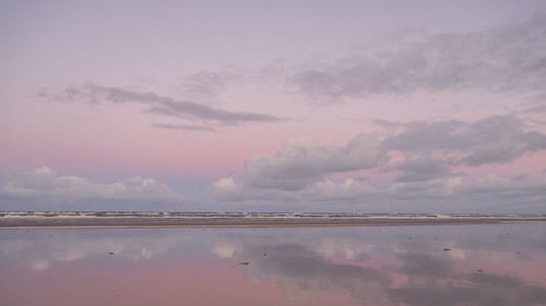 reflection beach clouds strand sunrise wolken 1855 dänemark sonnenaufgang spiegelung vejersstrand regionsyddanmark fuji1855 fujixt1