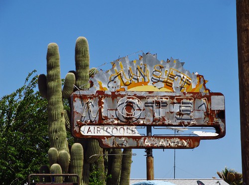 arizona sign neon motel roadtrip neonsign saguaro us60 sunsetmotel wenden fadingamerica