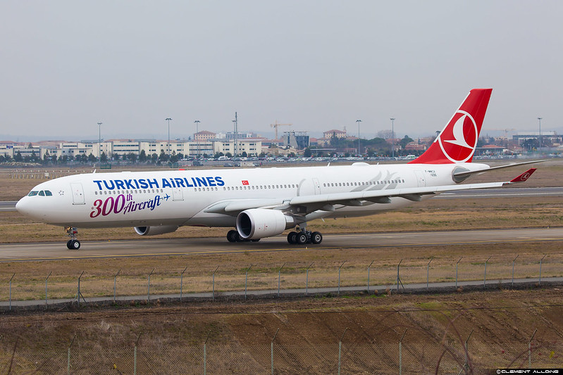 Turkish Airlines Airbus A330-303 cn 1696 F-WWCV // TC-LNC