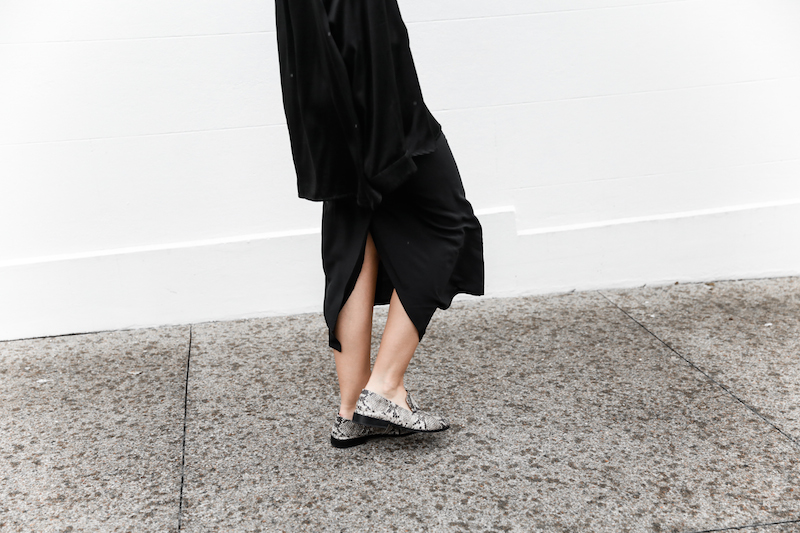 all black outfit inspo street style silk Proenza Schouler Mini fashion blogger Haider Ackermann modern legacy Instagram (7 of 7)