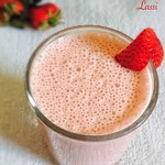 Strawberry Lassi Recipe for Babies, Toddlers and Kids