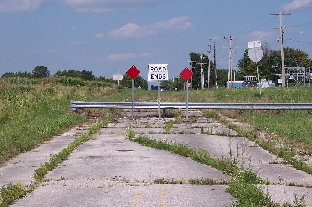 Abandoned National Road and US 40