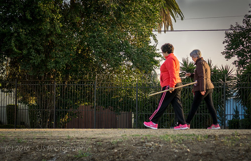 california pink colors photography us photo shoes colorful unitedstates exercise photos walk trail photograph valentines walkers whittier photooftheday 5points greenwaytrail a6000 sel35f18 ilce6000 adayinwhittier onedayinwhittier whittierl