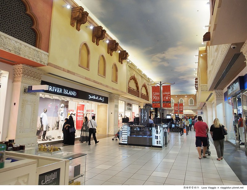 shopping mall nearby,六国商场,六國商城,杜拜,杜拜星巴克,購物中心 @薇樂莉 - 旅行.生活.攝影