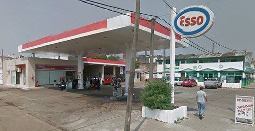 uruguay gasstation esso rivera exxon petrolstation gasolinera fillingstation artigas exxonmobil estacióndeservicio