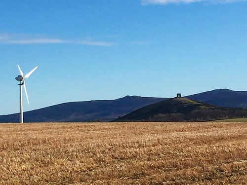 windmill scotland countryside aberdeenshire clearsky insch bennachie dunnydeer