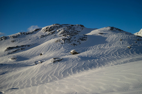 schnee sunrise skitour
