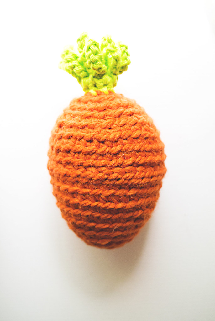crochet carrot egg