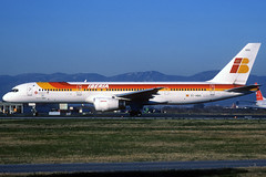 Iberia B757-256 EC-HDG BCN 31/12/1999