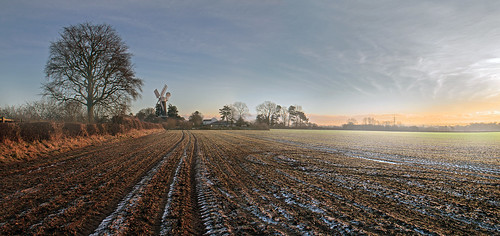 winter cold heritage mill ice windmill field sunrise dawn frost ploughed wolds skidby sydyoung