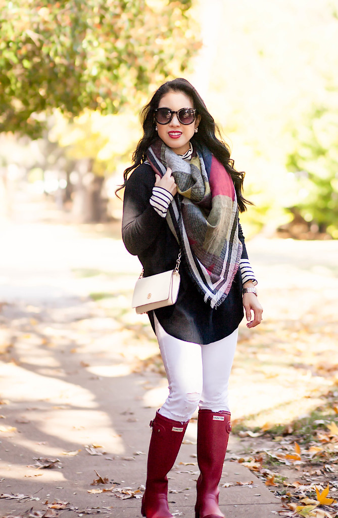 cute & little blog | petite fashion | fringe blanket scarf, express sweater, white jeans, red hunter boots, striped turtleneck | fall winter outfit