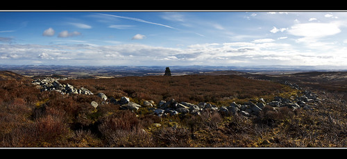 panorama rocks stones cairn stonecircle thed bankfoot perthkinross littleglenshee